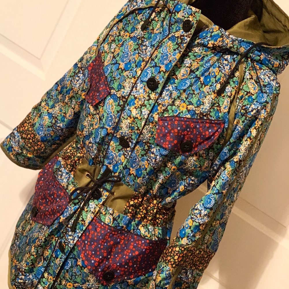 Coach Reversible Jacket (Army Green and Floral)